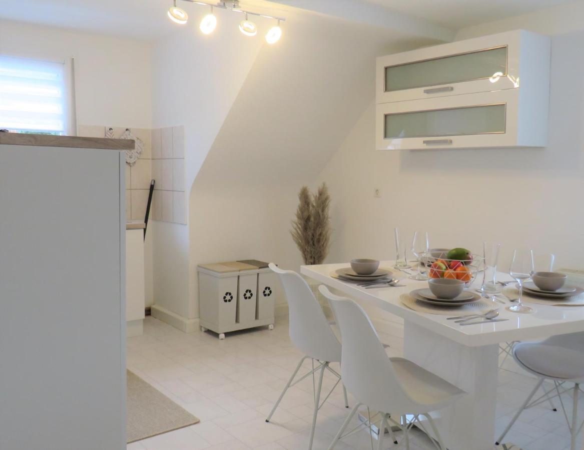 Alte Schule, Ferien- Und Monteurwohnung Gernsbach Extérieur photo